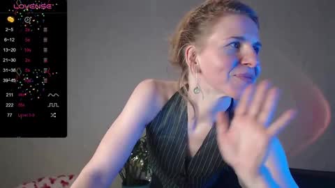 Violet  next stream December 6 online show from January 2025 05:56:01 AM