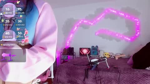   online show from September 2025 07:35:01 AM