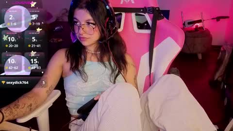   online show from February 2026 09:41:01 PM