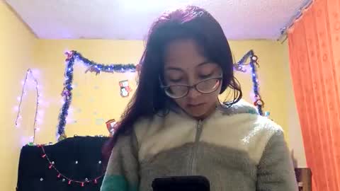 Violet777  online show from December 2025 08:43:01 AM