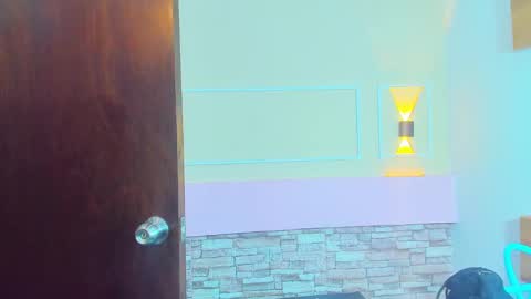 Snapshot of violetsmith7 chatting on December 2024 02:47:01 AM violetsmith online show from December 2024 02:47:01 AM