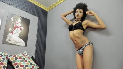 Snapshot of violett_salvatore chatting on February 2026 09:44:02 PM V I O L E T T E online show from February 2026 09:44:02 PM