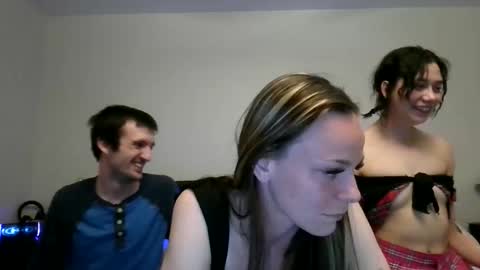 violett_taurus online show from March 2026 07:03:02 AM