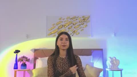 Snapshot of violetta_finch chatting on May 2026 10:33:01 AM violetta_finch online show from May 2026 10:33:01 AM