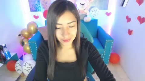 Snapshot of violetta_m_ chatting on February 2025 12:34:02 PM Violeta online show from February 2025 12:34:02 PM