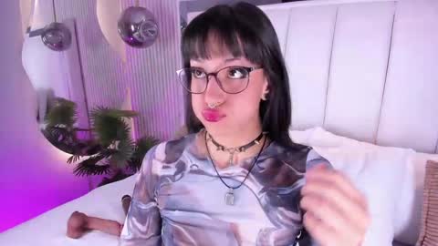 Snapshot of violettacolinss chatting on April 2026 11:36:02 AM violettacolinss online show from April 2026 11:36:02 AM