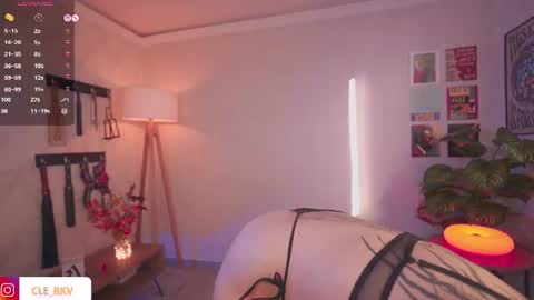 Snapshot of violette_clerk1 chatting on June 2026 09:39:01 PM JULIE UWU online show from June 2026 09:39:01 PM