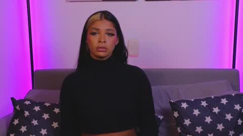 Violet online show from February 2025 02:29:02 AM