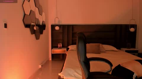 Violett  online show from March 2026 09:36:02 AM