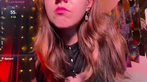 Snapshot of violettmo0n chatting on February 2026 01:35:02 AM Next stream 1522026 400 GMT 3 online show from February 2026 01:35:02 AM