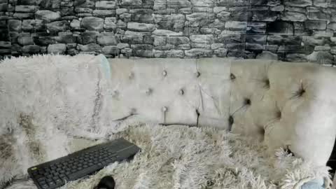 Snapshot of violetwinters_ chatting on May 2026 03:35:02 AM violetwinters_ online show from May 2026 03:35:02 AM
