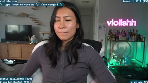 Snapshot of violishh chatting on January 2025 07:53:01 PM follow me on twitter violishh and ig violishh online show from January 2025 07:53:01 PM