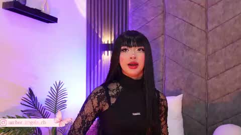 viollettebylyly online show from July 2026 12:44:01 PM