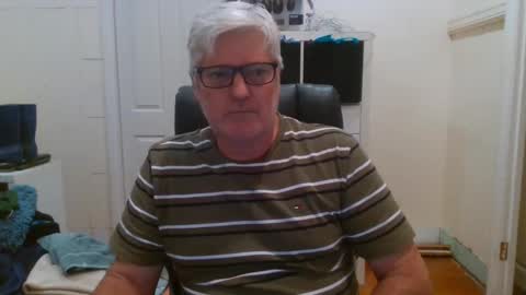 Snapshot of viper654321 chatting on December 2024 09:00:01 AM viper654321 online show from December 2024 09:00:01 AM