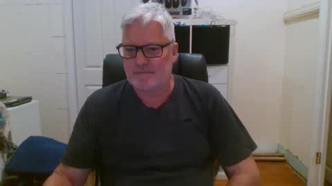 Snapshot of viper654321 chatting on February 2025 08:11:01 AM viper654321 online show from February 2025 08:11:01 AM