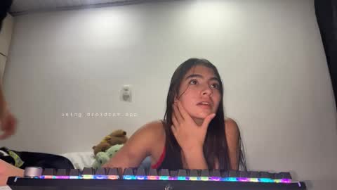 Snapshot of vipx2 chatting on October 2025 04:35:01 AM vipx2 online show from October 2025 04:35:01 AM