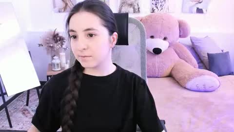 your love online show from March 2026 06:51:02 AM