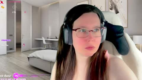 Victoria Romans online show from June 2026 11:18:01 PM