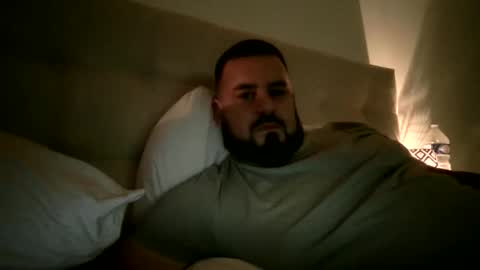 Snapshot of vitanovam chatting on November 2025 08:19:01 PM Mattie online show from November 2025 08:19:01 PM