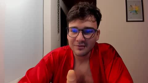 Vito Ferrer online show from October 2025 01:49:01 AM