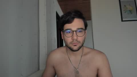 Snapshot of vito_ferrero chatting on February 2026 11:46:02 AM Vito Ferrer online show from February 2026 11:46:02 AM