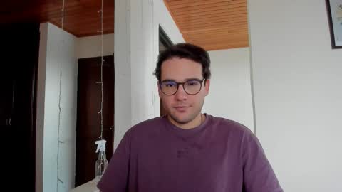 Snapshot of vito_ferrero chatting on February 2026 07:31:01 PM Vito Ferrer online show from February 2026 07:31:01 PM