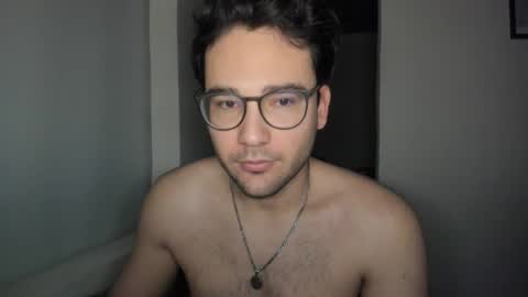 Snapshot of vito_ferrero chatting on February 2026 11:00:02 AM Vito Ferrer online show from February 2026 11:00:02 AM