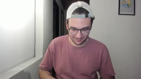 Snapshot of vito_ferrero chatting on March 2026 01:34:01 AM Vito Ferrer online show from March 2026 01:34:01 AM