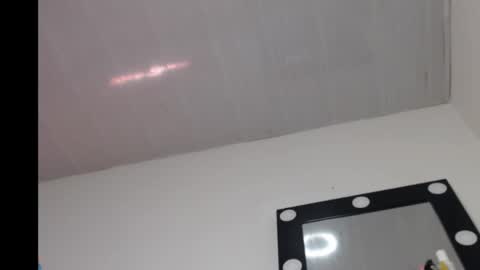 Snapshot of vittoria_romano chatting on February 2025 02:18:01 AM vittoria online show from February 2025 02:18:01 AM