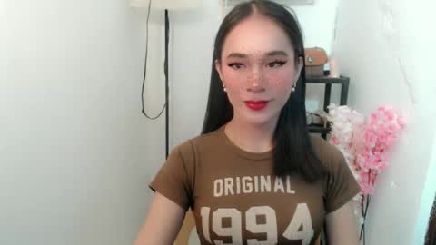 Snapshot of vivahotbabessandra chatting on June 2026 05:32:01 PM SANDRA GOING YOU online show from June 2026 05:32:01 PM