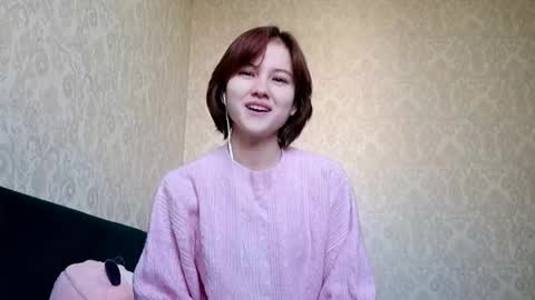 Snapshot of vivatrude chatting on February 2026 11:46:02 AM Sonya online show from February 2026 11:46:02 AM