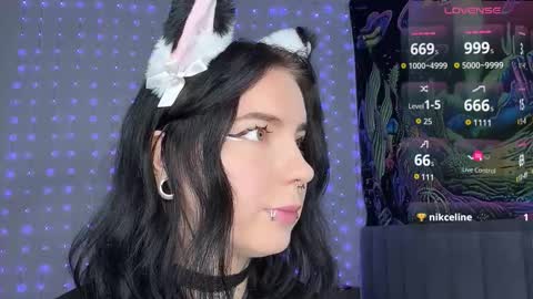 Vivi   online show from November 2025 06:16:02 AM