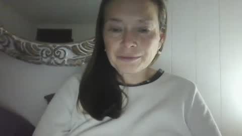 vivian online show from September 2025 01:21:02 AM