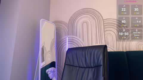 Vivian Evans online show from March 2026 01:07:02 AM