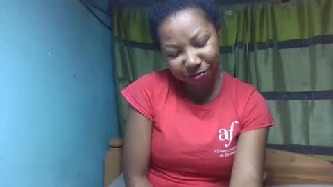 viviane0812 online show from December 2025 01:11:01 AM