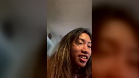 vivieluv online show from May 2026 03:30:02 PM
