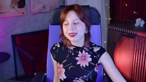 Vivienne  online show from May 2026 09:50:02 AM