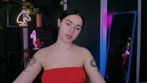 Snapshot of vivy_star chatting on May 2026 06:45:02 PM vivy_star online show from May 2026 06:45:02 PM