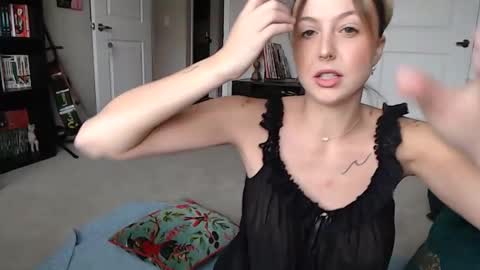 Liz online show from January 2026 05:16:02 PM