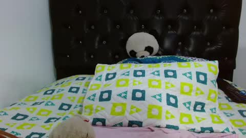 Venus online show from February 2025 12:11:01 AM