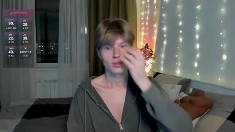 Snapshot of vlad_ggvldd chatting on February 2025 04:58:02 PM Vlad Dinovich online show from February 2025 04:58:02 PM