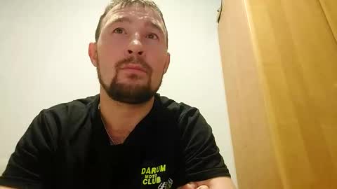 vladumyr online show from November 2025 07:58:01 PM