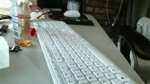 Snapshot of vnpg92 chatting on June 2026 08:14:02 PM vnpg92 online show from June 2026 08:14:02 PM