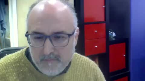 volpi72 online show from December 2024 12:13:01 PM