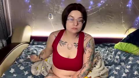 Volshebnik1302 online show from February 2025 05:37:01 PM