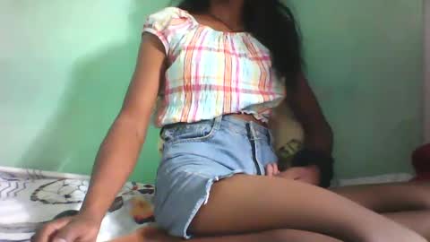 Snapshot of vounialdy chatting on February 2025 08:35:02 PM vounialdy online show from February 2025 08:35:02 PM