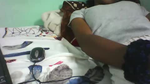 Snapshot of vounialdy chatting on February 2025 06:44:02 PM vounialdy online show from February 2025 06:44:02 PM