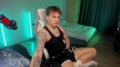 Snapshot of vova_belkin_ chatting on February 2026 09:57:02 PM vova online show from February 2026 09:57:02 PM