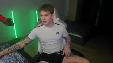 Snapshot of vova_belkin_2 chatting on May 2026 06:07:02 PM vova_belkin_2 online show from May 2026 06:07:02 PM