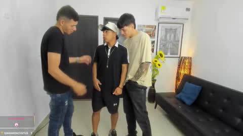 voyeurism_guys online show from March 2026 11:22:02 PM